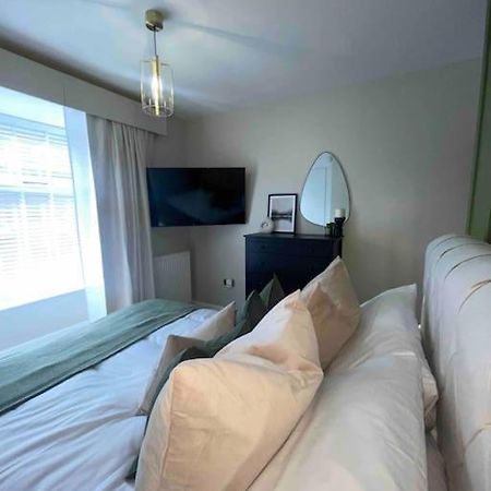 Churchview Apartments Сийхам Екстериор снимка