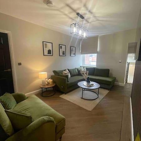 Churchview Apartments Сийхам Екстериор снимка