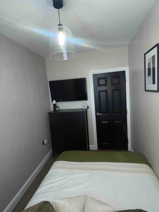 Churchview Apartments Сийхам Екстериор снимка